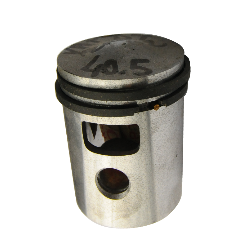 Piston LABOR fourni complet avec segments. (sans axe ni circlips)