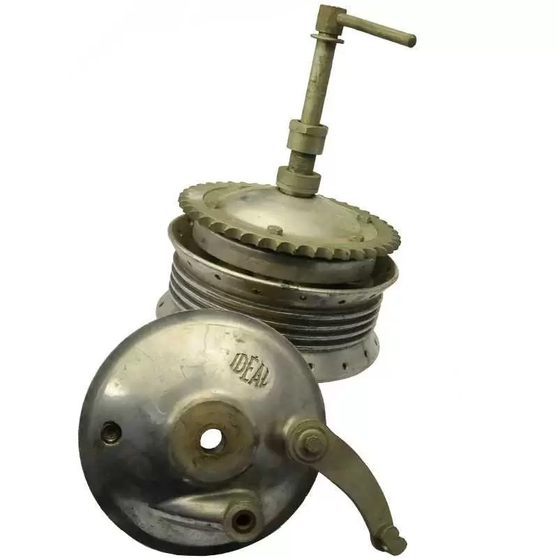 Moyeu pour Peugeot 175, Terrot... - 2 Moyeu pour Peugeot 175, Terrot... - 2