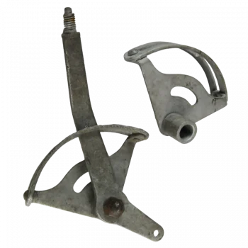 Support from speed lever to fuel tank